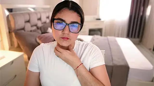 Avatar of Camilaa_bueno