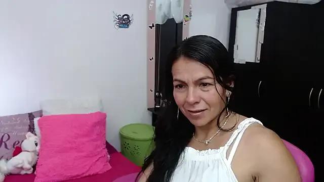 Freechat camilavargas_ on StripChat
