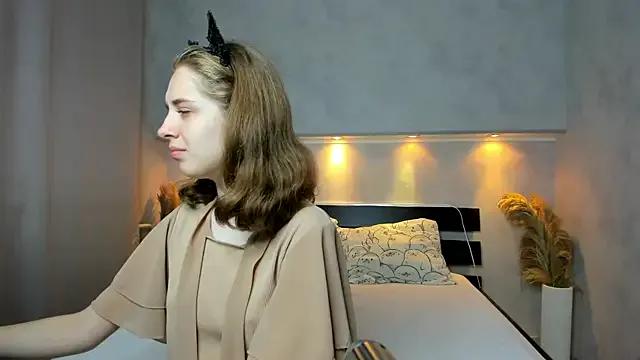 Camilla_Kelly — tummy cream show