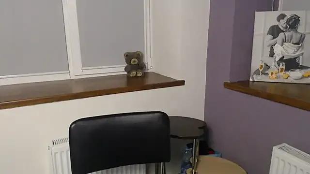 Caramel_bunny on StripChat 