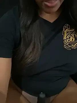 Freechat CaramelGoddess1 on StripChat