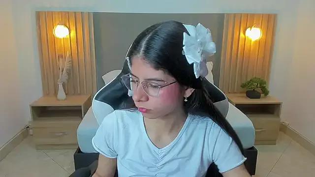 Avatar of carlina_15