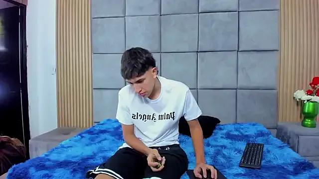 Avatar of ChanellandMax