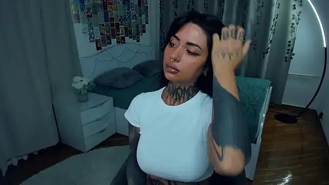 StripChat CharimgSabrina  is Freechat  CharimgSabrina — Squeeze my breasts upclose