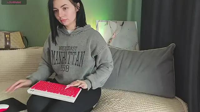 Avatar of Charlotte_Woods