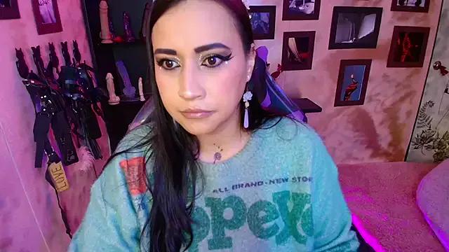 Avatar of cherryy_bombshelll