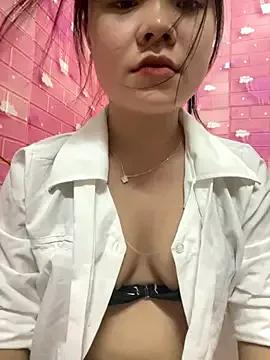 Avatar of Christy-18