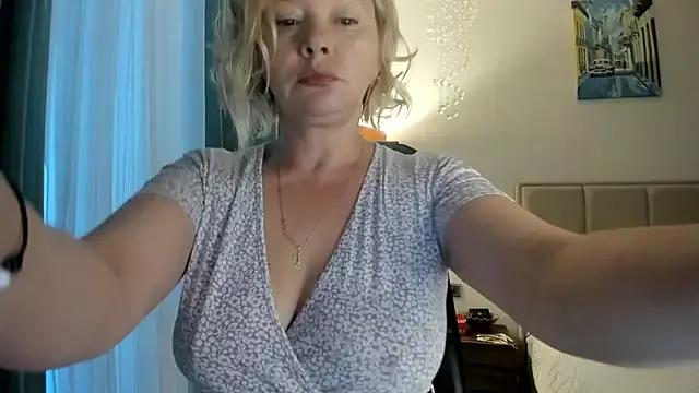 Avatar of Colette__1977