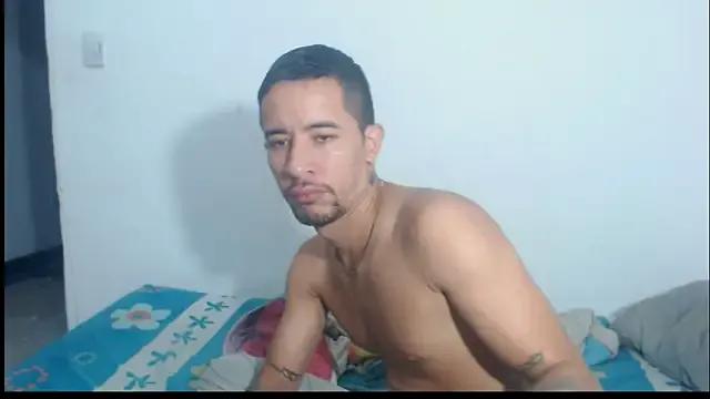 Freechat couplehotfantasies on StripChat