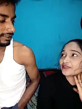 Avatar of CoupleShow_432