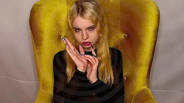 Avatar of Creatrix_Lola