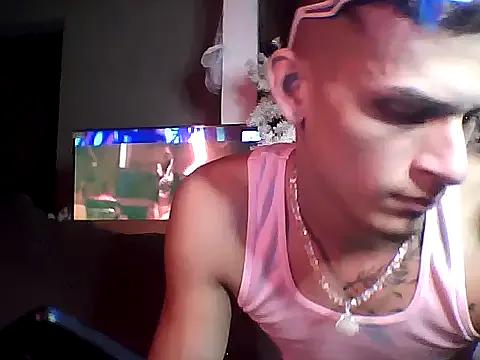 Freechat crisrummer on StripChat