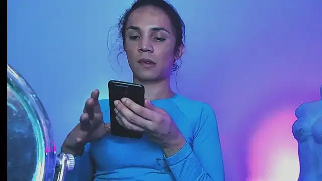 Freechat Cristal_Gem1 on StripChat