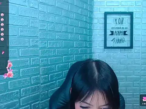 Crystal_Walls — DANCE NAKED 