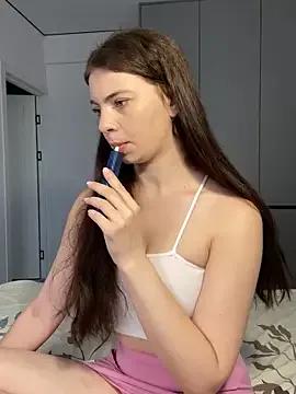 Freechat CurlyLara on StripChat
