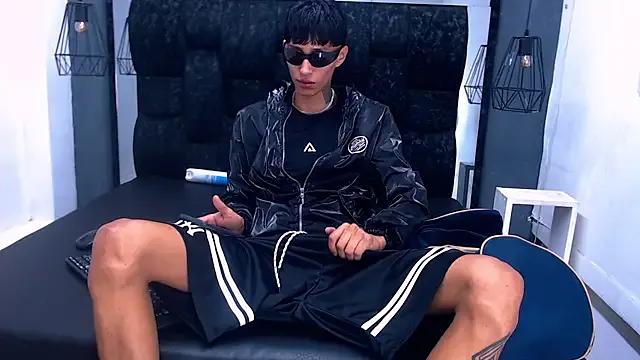 StripChat Daniel_delux_  is Freechat  Daniel_delux_ — make me cum