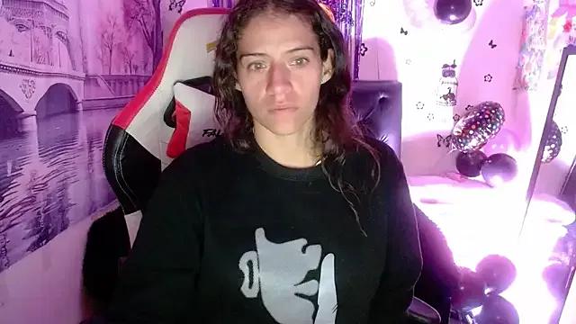 Freechat daniela_rivasth on StripChat