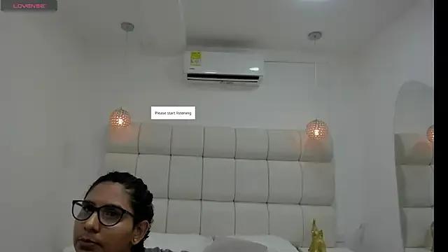StripChat DanielleEvans_  is Freechat  DanielleEvans_ — come spank my ass