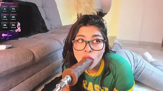 Danna_adams01 on StripChat 