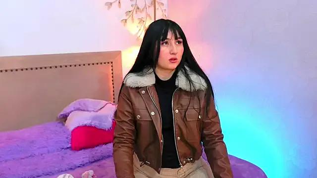 Freechat Daphnee-x on StripChat
