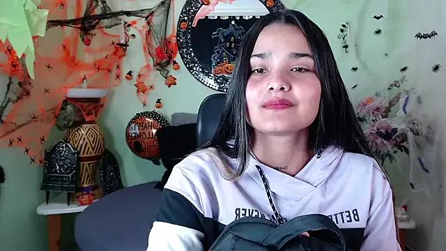 StripChat DestinyHills  is Freechat  DestinyHills — Pussy Close Up