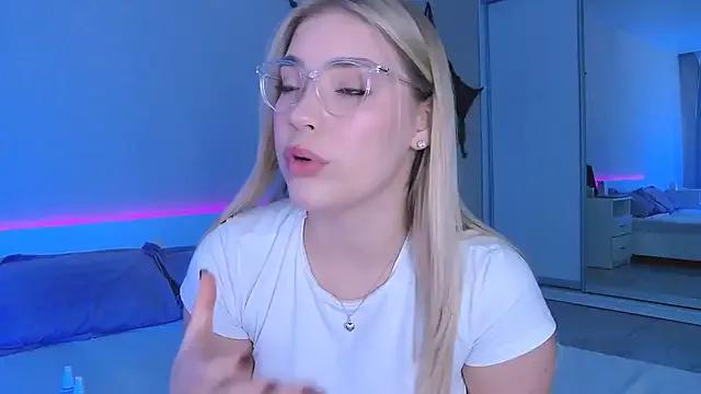 StripChat DIANAxxxDIAMOND  is Freechat  DIANAxxxDIAMOND — creamy pussy