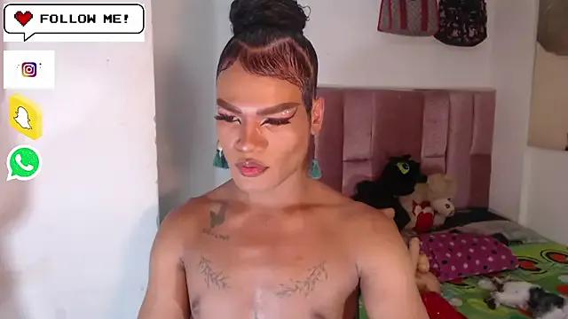 doll_crazy_bigcock on StripChat 