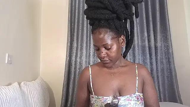 Elegant_Ebony on StripChat 
