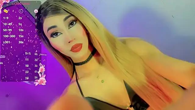 Avatar of emelly_horny_