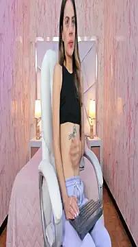 Avatar of Emily_Whinfre