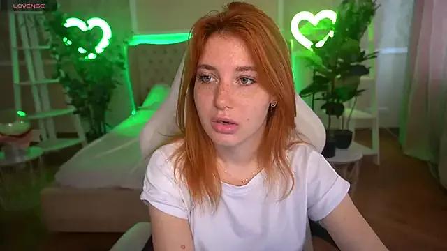 Avatar of EmilyFoxxi