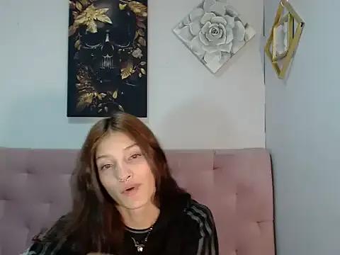 Emma-Wilson on StripChat 