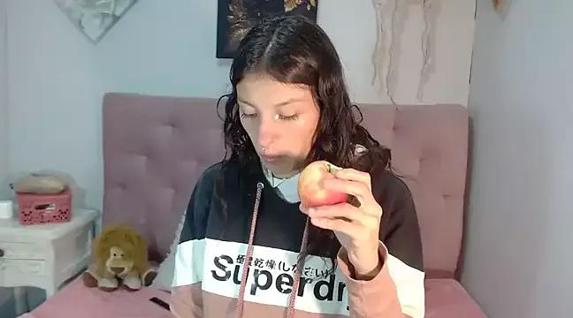 Emma-Wilson on StripChat 