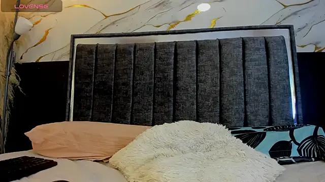 emma_bloom_ — SHOW MY PUSSY