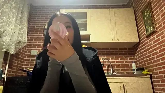 EmmaLeexth — Cheer me up