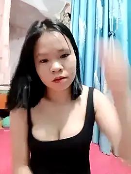 emyeuhss on StripChat 