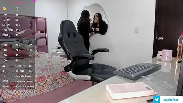 Estefany777 on StripChat
