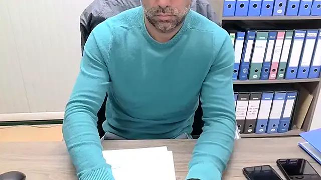 StripChat Evasionee  is Freechat  Evasionee — MI TOCCO SOPRA SLIP