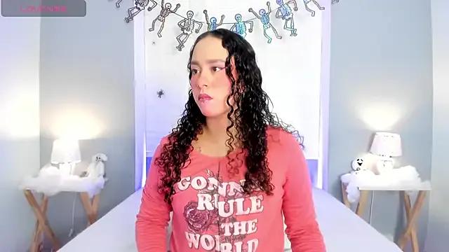 StripChat EverlyMooree  is Freechat  EverlyMooree — BOUNCE TITS + OIL