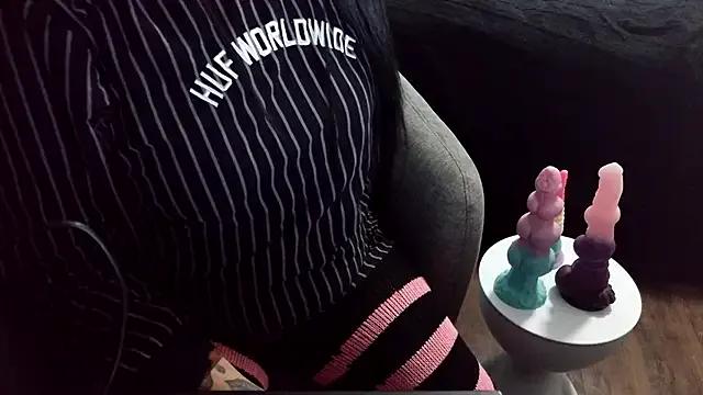 Avatar of fetishslut4u