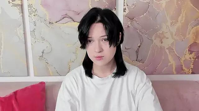 Freechat fiamoory on StripChat