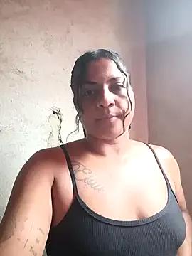 Avatar of Giselabrunette25