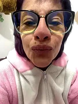 Goddess-Love- on StripChat 
