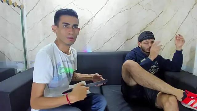 Golldens_Dreamss on StripChat 