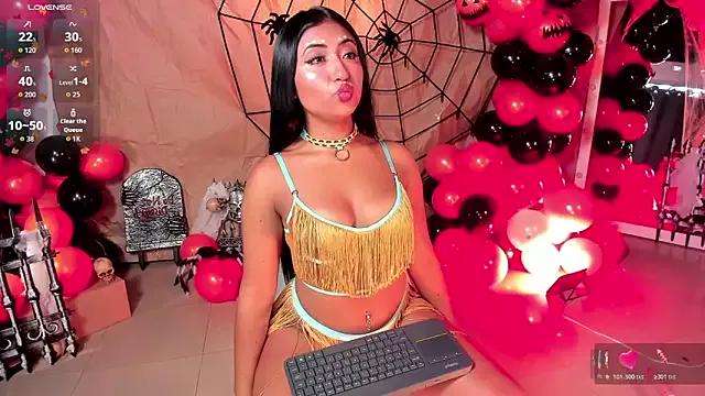 StripChat Hanna_fost is Freechat Hanna_fost — Undressing if you make me hot