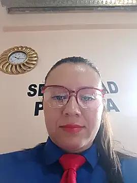 Hannah-colx — I give my boss a blowjob and he cums in