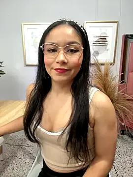 StripChat Hannah_martinez01  is Freechat  Hannah_martinez01 — Ride my dildo slow