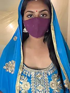 HeartQueen05 — Freechat on StripChat