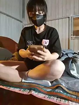 StripChat Helen-Tran  is Freechat  Helen-Tran — Boots