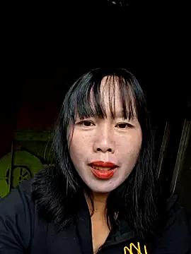 Freechat helenzz on StripChat